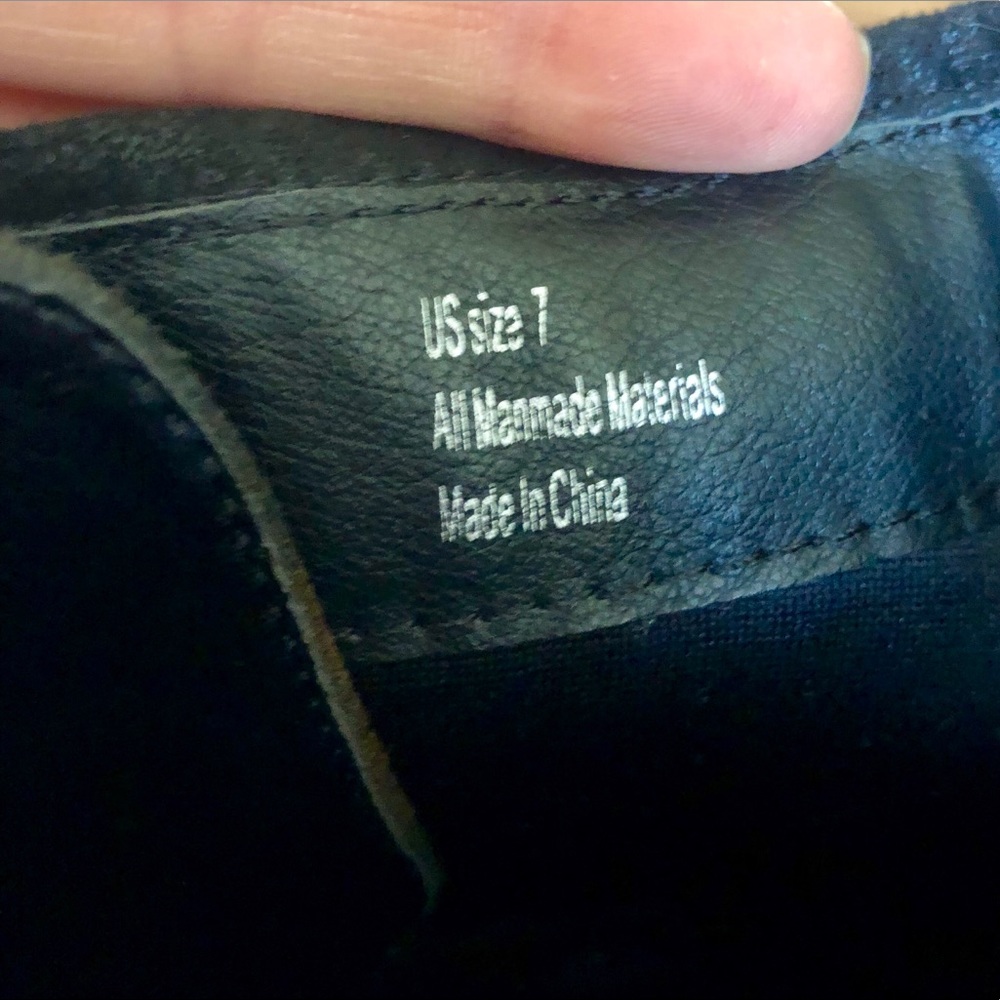 * Sold on facebook* Rare Camo ‘Very Volatile’ - Picture 6 of 8